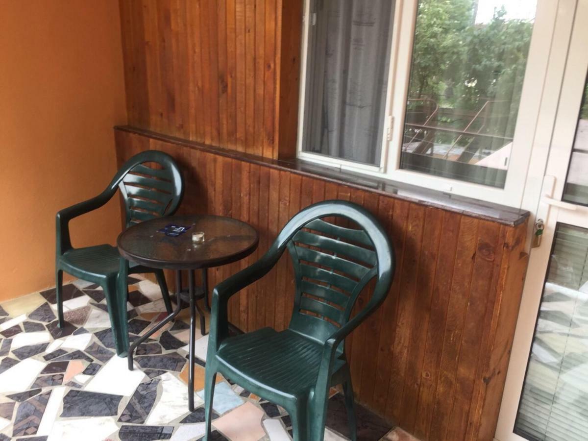 Family Hotel Julian كرانيفو المظهر الخارجي الصورة